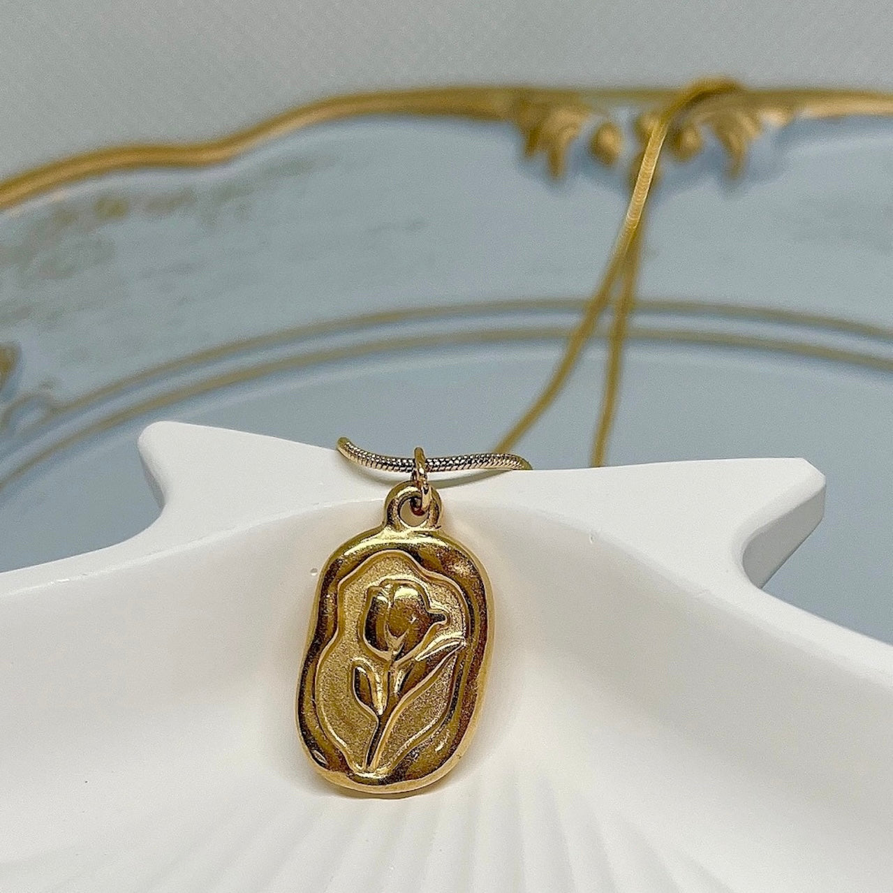 Tulip Pendant
